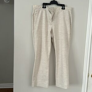 Gap tailored crop stretch trousers. Pictures show the subtle black lines.